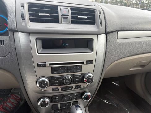 Used 2012 Ford Fusion S image 8