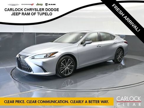 Used 2024 Lexus ES 250 w/ Premium Package AWD/4WD image 9