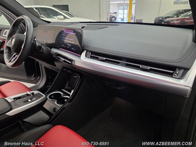 Used 2023 BMW X1 xDrive28i w/ Premium Package AWD/4WD image 22