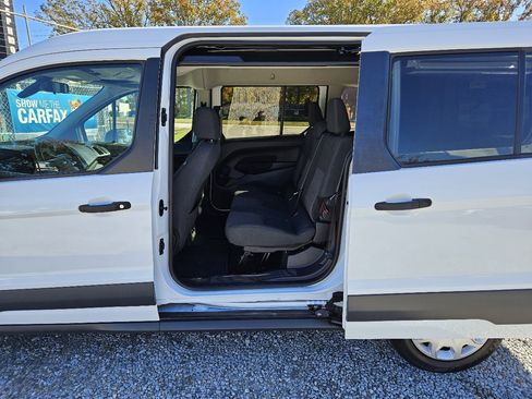 Used 2018 Ford Transit Connect XL image 16