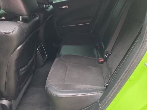 Used 2019 Dodge Charger Scat Pack w/ Dynamics Package image 6