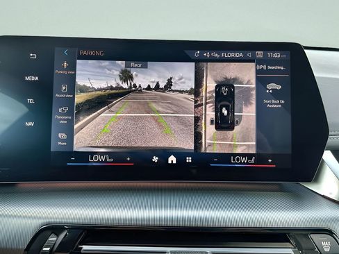 New 2025 BMW X1 xDrive28i w/ Technology Package AWD/4WD image 21