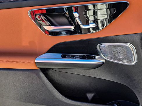 New 2026 Mercedes-Benz GLC 300 4MATIC image 13