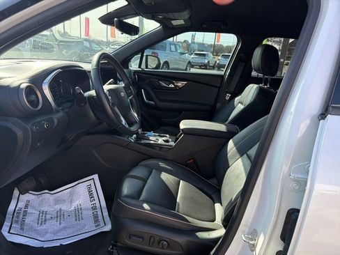 Used 2023 Chevrolet Blazer Premier w/ Driver Confidence II Package image 11