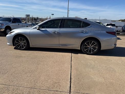 Used 2022 Lexus ES 350 350 image 4