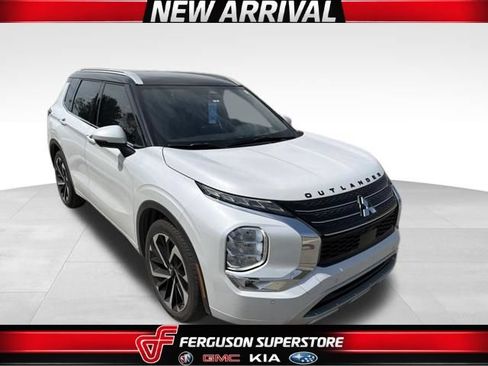 Used 2024 Mitsubishi Outlander SEL FWD image 1