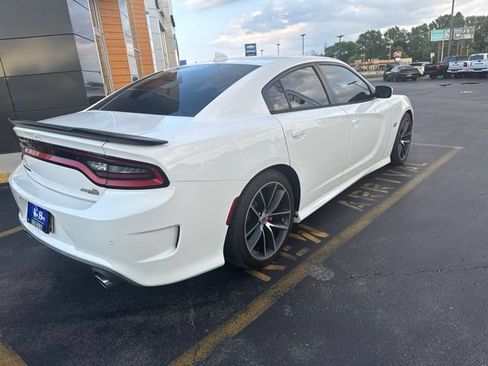 Used 2017 Dodge Charger R/T Scat Pack RWD image 6
