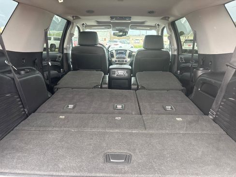 Used 2020 GMC Yukon Denali w/ Denali Premium Package image 10