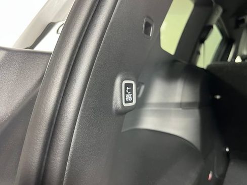 Used 2026 Jeep Cherokee Limited AWD/4WD image 39