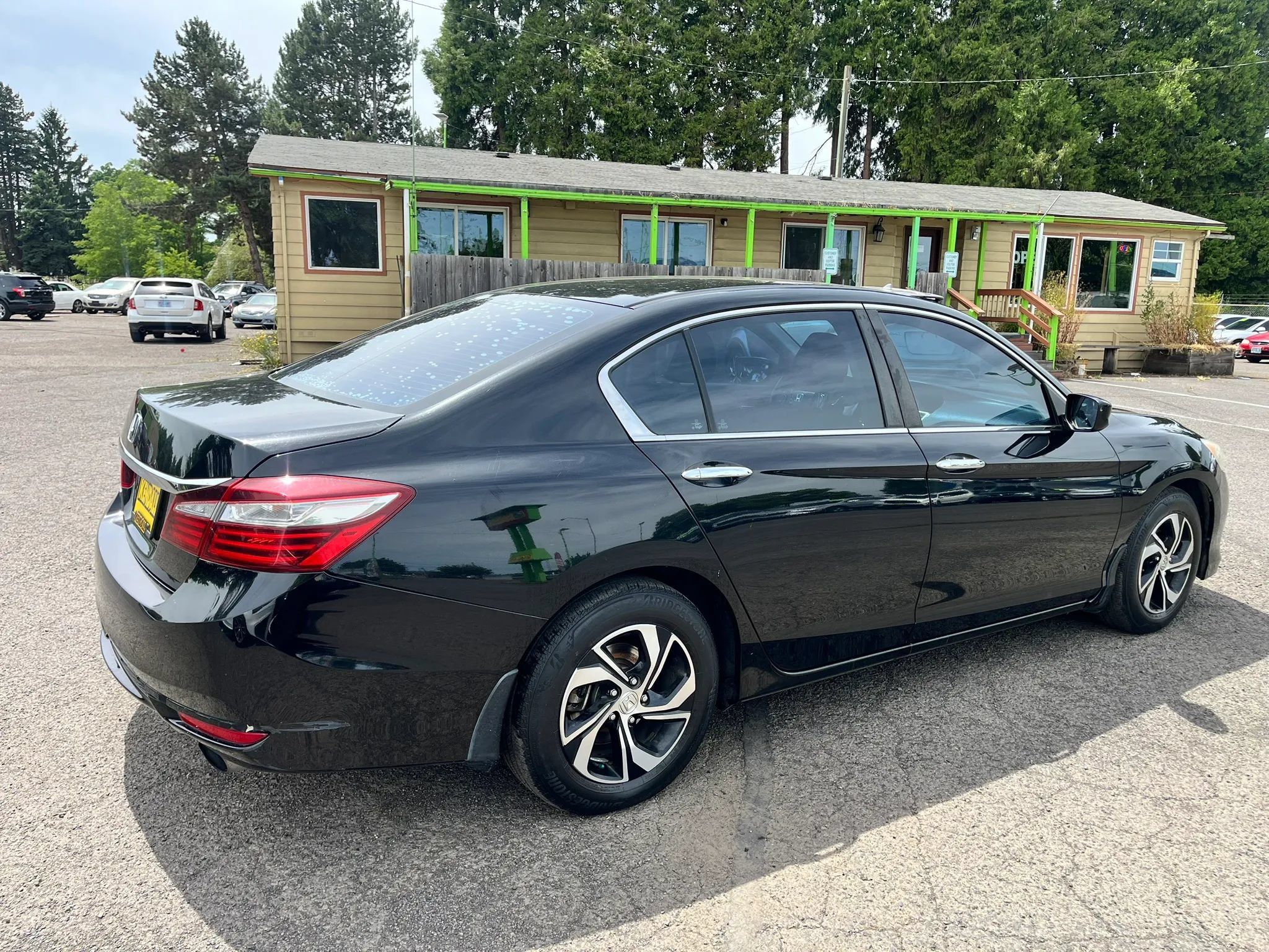 Used 2016 Honda Accord LX image 3
