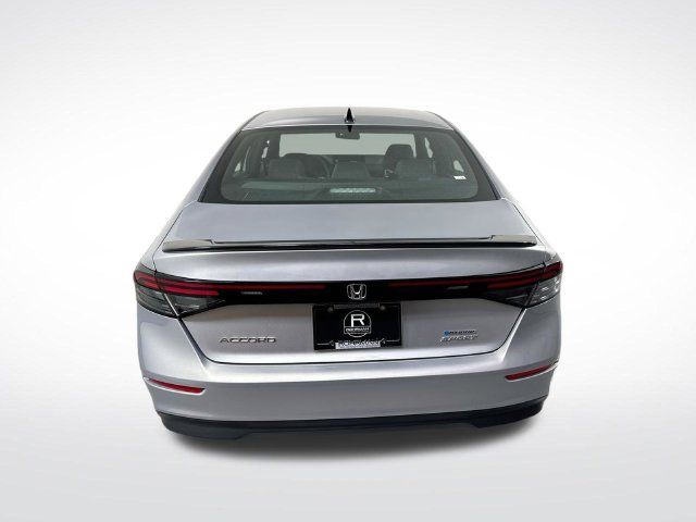 Used 2025 Honda Accord Sport image 34