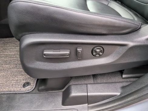 Used 2025 Honda Odyssey EX-L image 13