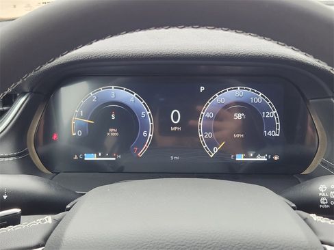 New 2025 Jeep Grand Cherokee Laredo w/ Luxury Tech Group I image 10