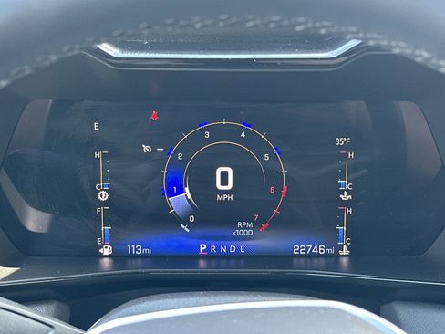 Used 2023 Chevrolet Colorado LT w/ LT Convenience Package II RWD image 23