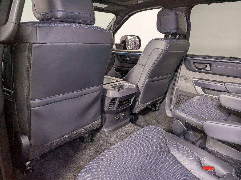 Used 2024 Toyota Sequoia Platinum AWD/4WD image 50