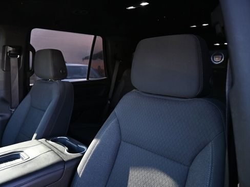 Used 2022 GMC Yukon SLE AWD/4WD image 20