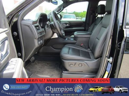 Used 2023 Chevrolet Suburban Z71 AWD/4WD image 12