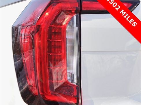 Used 2024 GMC Yukon Denali image 19