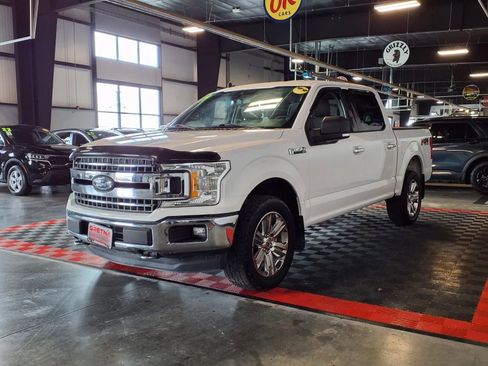 Used 2019 Ford F150 XLT w/ Equipment Group 302A Luxury AWD/4WD image 3