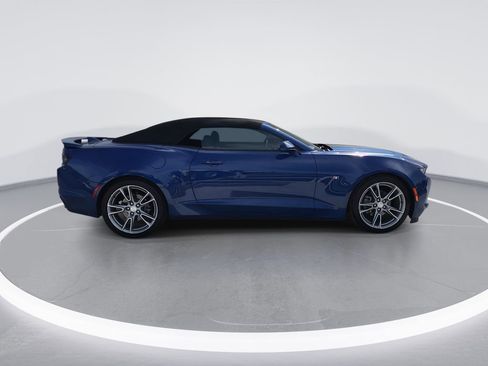 Used 2022 Chevrolet Camaro LT w/ RS Package RWD image 9