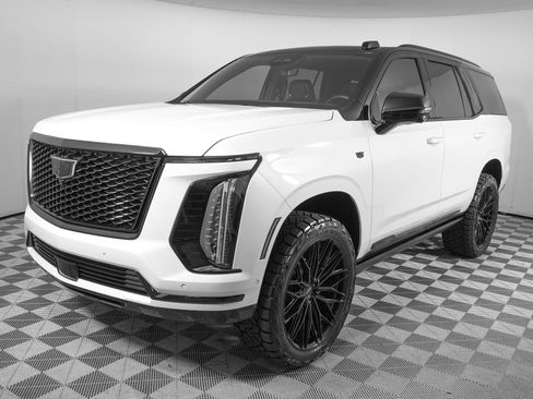 Used 2026 Cadillac Escalade Sport w/ Touring Package AWD/4WD image 9