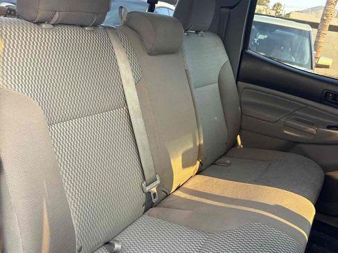Used 2013 Toyota Tacoma PreRunner w/ SR5 Pkg RWD image 11