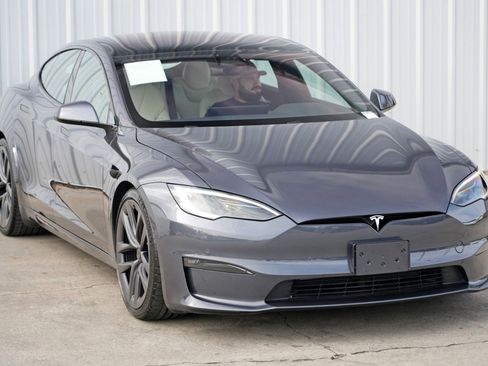 Used 2022 Tesla Model S image 58