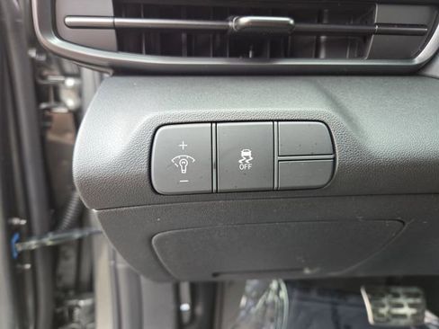 New 2026 Hyundai Elantra Sport FWD image 21
