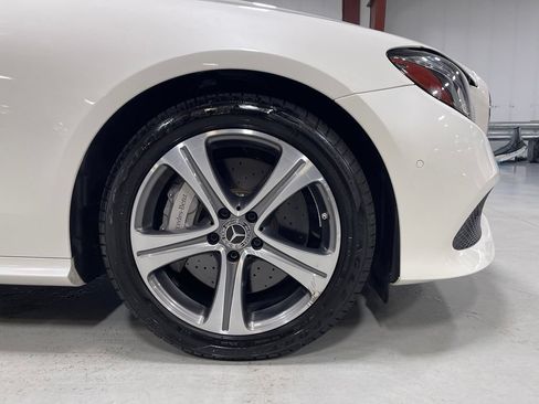 Certified 2020 Mercedes-Benz E 450 4MATIC Cabriolet image 19