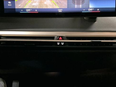 Used 2023 BMW iX xDrive50 image 34