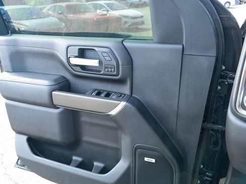 Used 2022 GMC Sierra 2500 AT4 w/ AT4 Preferred Package AWD/4WD image 25