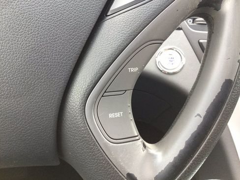 Used 2013 Hyundai Sonata SE w/ Navigation & Sunroof Pkg FWD image 30