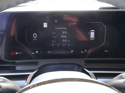 New 2026 Kia Carnival SX FWD image 28