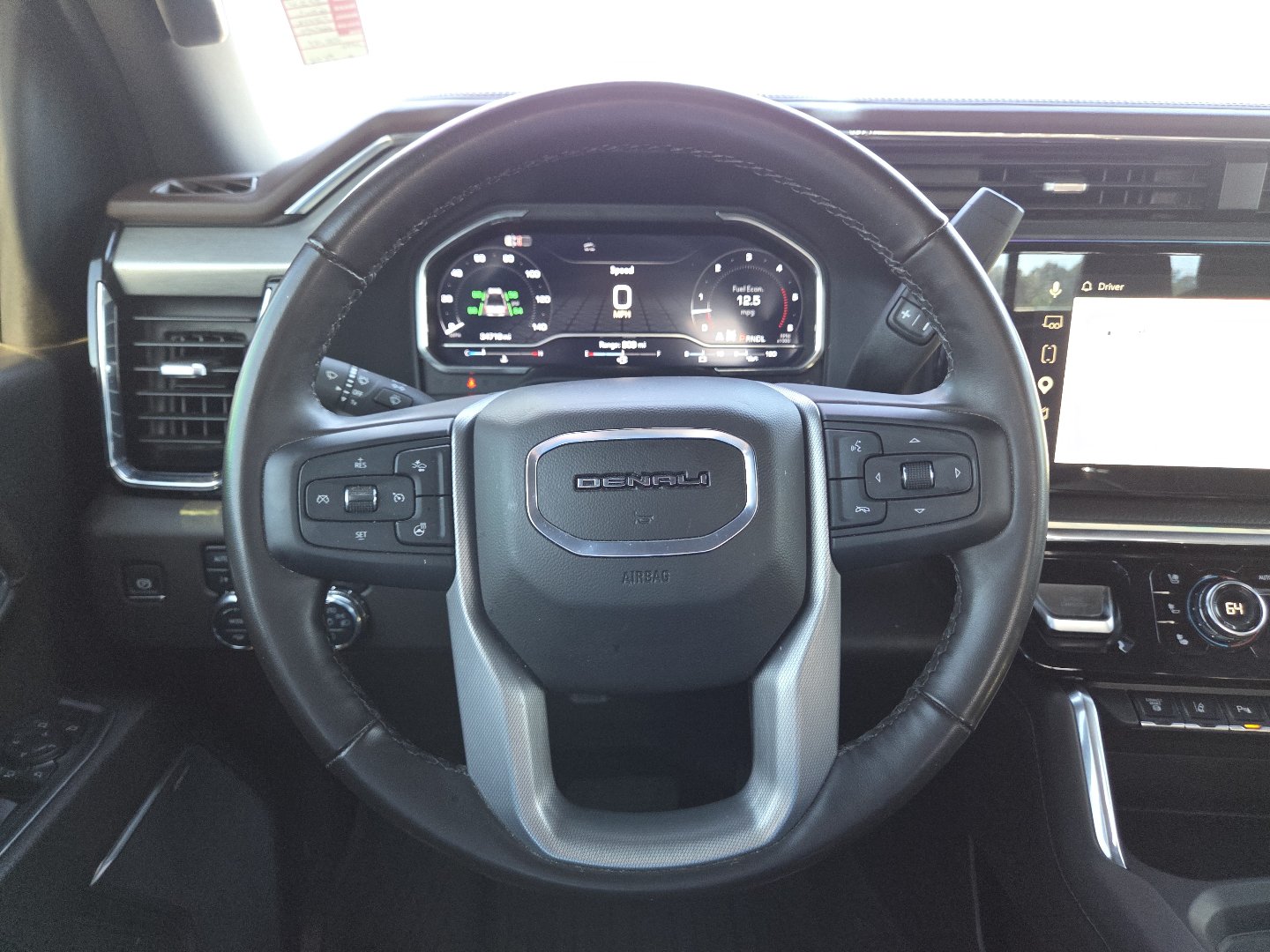 Used 2024 GMC Sierra 2500 Denali w/ Denali Reserve Package AWD/4WD image 32