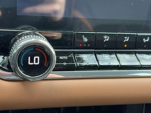 New 2026 GMC Canyon AT4 image 17