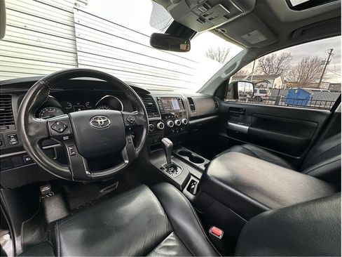 Used 2020 Toyota Sequoia TRD Sport w/ TRD Sport Premium Package image 2