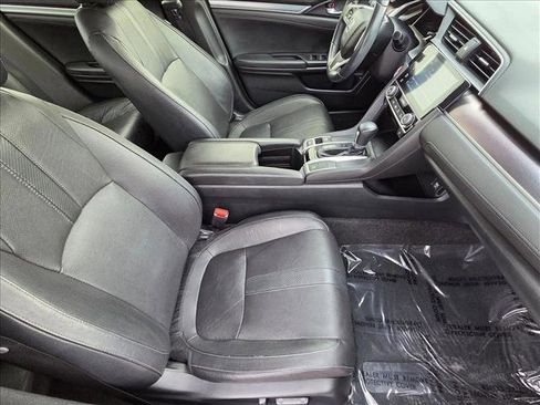 Used 2016 Honda Civic Touring image 20
