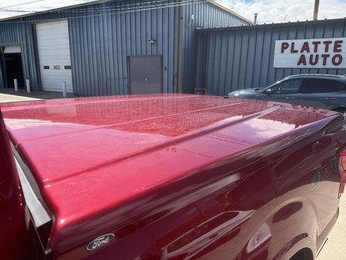 Used 2018 Ford F150 Platinum w/ Equipment Group 701A Luxury AWD/4WD image 9