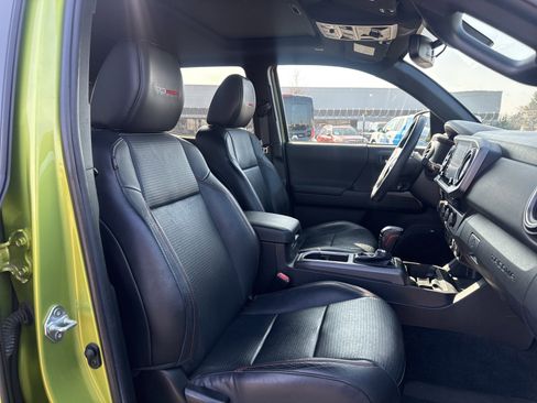 Used 2022 Toyota Tacoma TRD Pro image 10