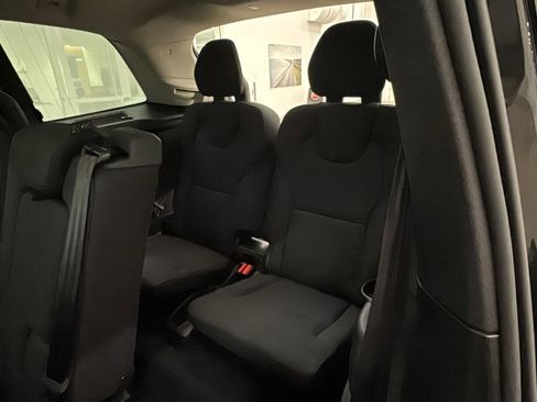 New 2026 Volvo XC90 B5 Core image 29