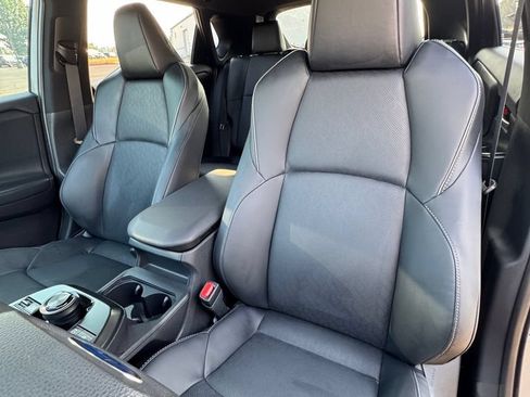 Certified 2026 Subaru Solterra w/ Premium Convenience Package AWD/4WD image 34