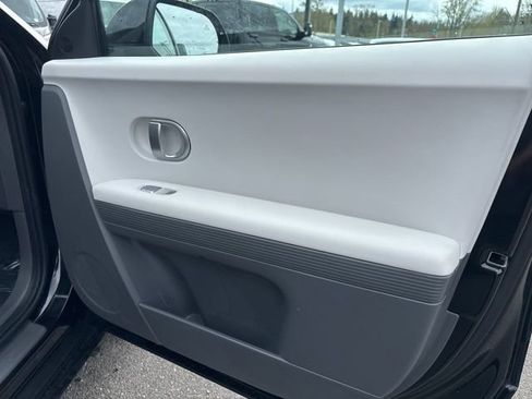Used 2024 Hyundai Ioniq 5 SEL image 8