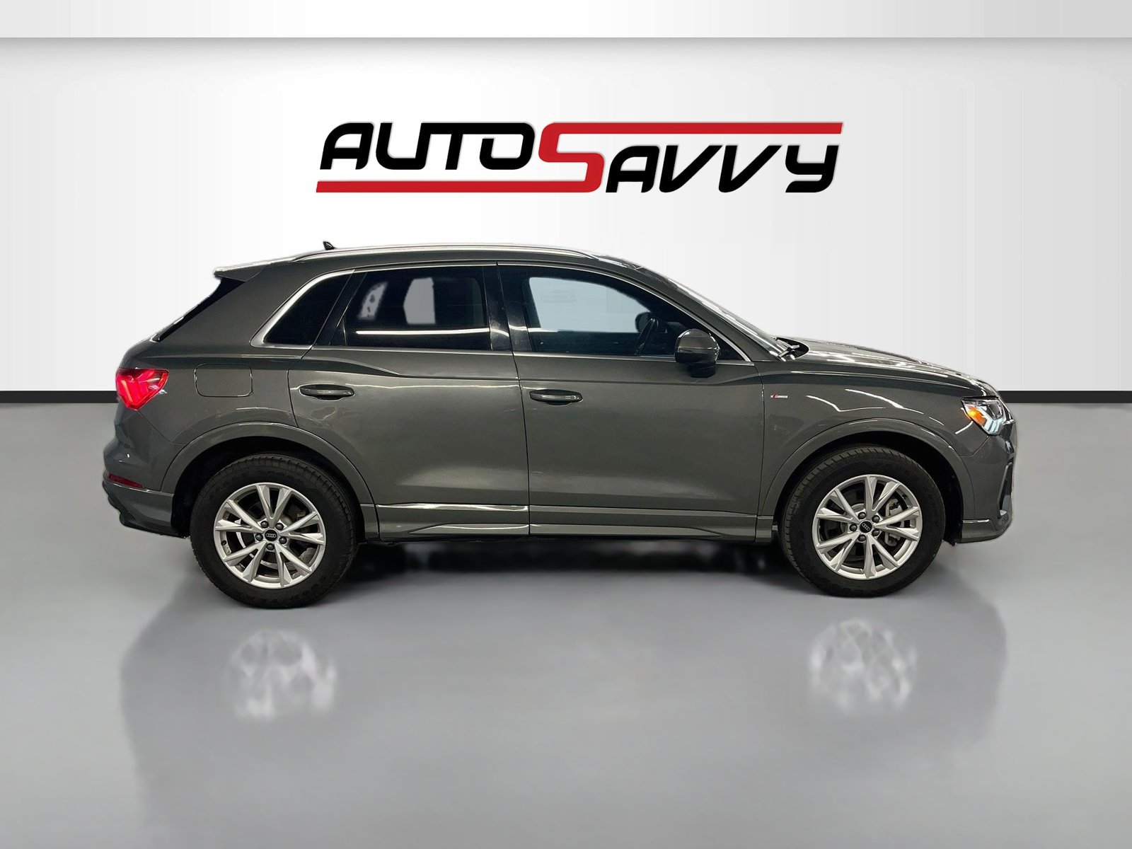 Used 2025 Audi Q3 2.0T Premium AWD/4WD image 8