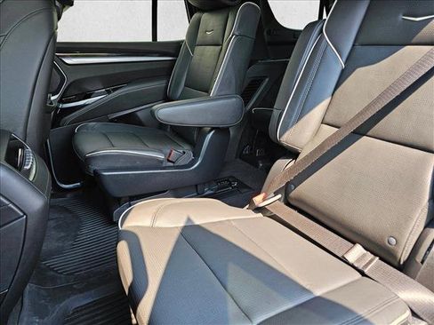 Used 2025 Cadillac Escalade Sport w/ Touring Package AWD/4WD image 21