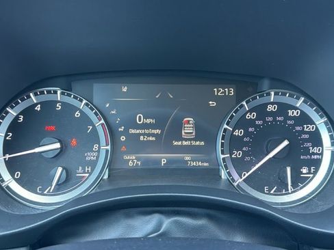 Used 2022 Toyota Highlander XLE image 24