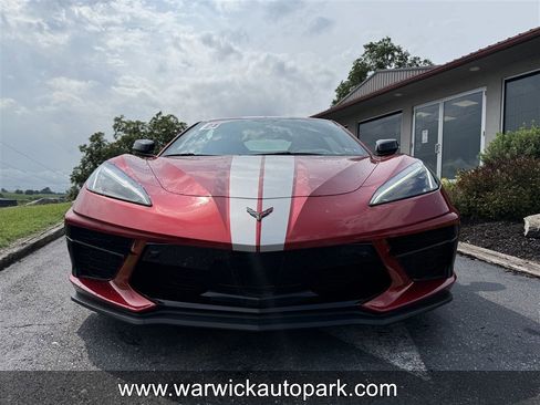 Used 2021 Chevrolet Corvette STINGRAY 2LT Z51 Performance P w/ Z51 Performance Package image 2