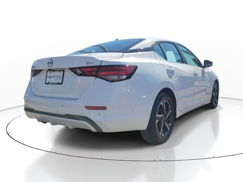 Certified 2024 Nissan Sentra SV image 5