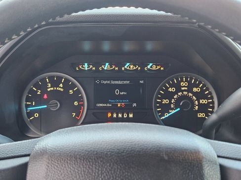 Used 2018 Ford F150 XLT w/ Equipment Group 301A Mid AWD/4WD image 16