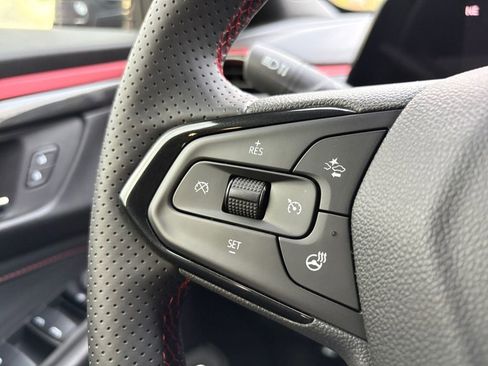 New 2025 Chevrolet TrailBlazer RS w/ Convenience Package image 16