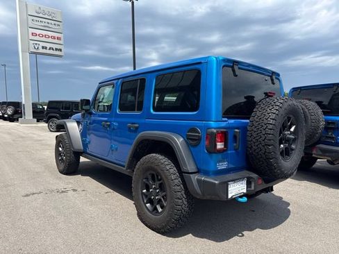 Used 2024 Jeep Wrangler Unlimited AWD/4WD image 6
